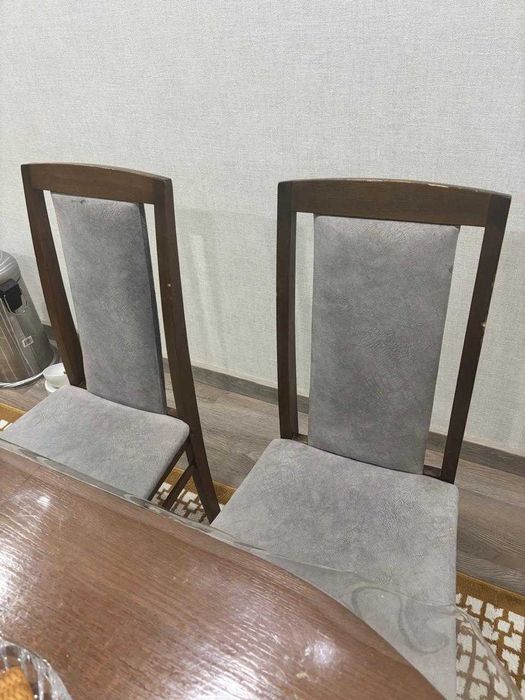 Продам стулья деревянные