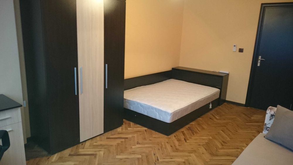 Дава се под наем Тристаен апартамент в Варна, Общината - 70 кв.м за 561 € - Снимка #7