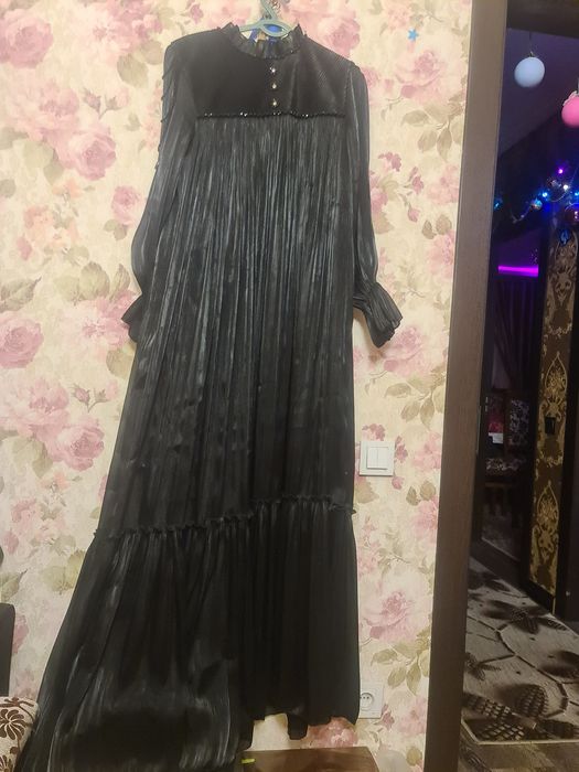 Платье новое чорное