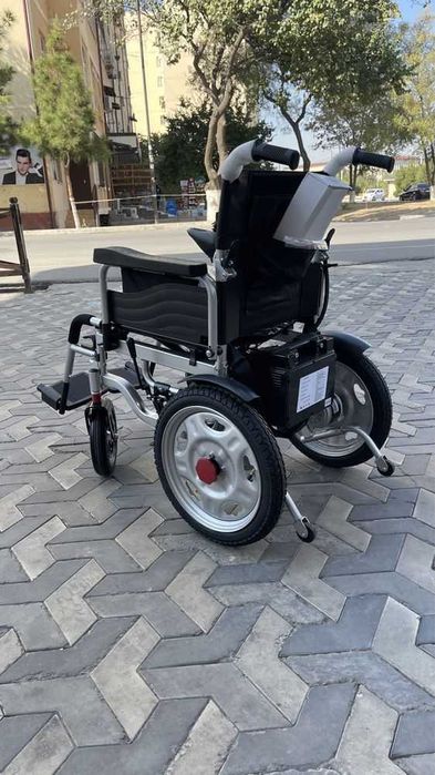 Складная инвалидная коляска электронный электрический