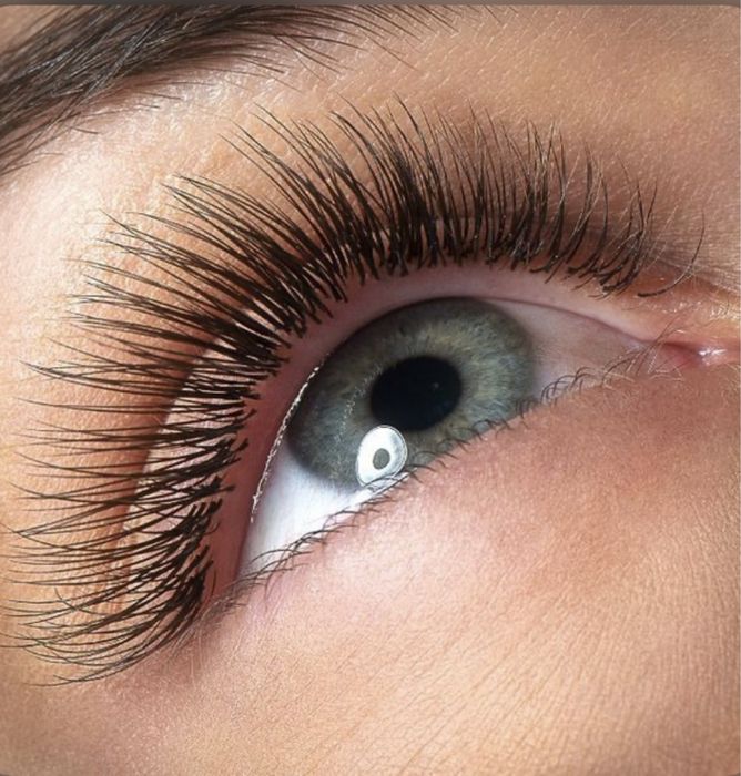 Наращивание ресниц