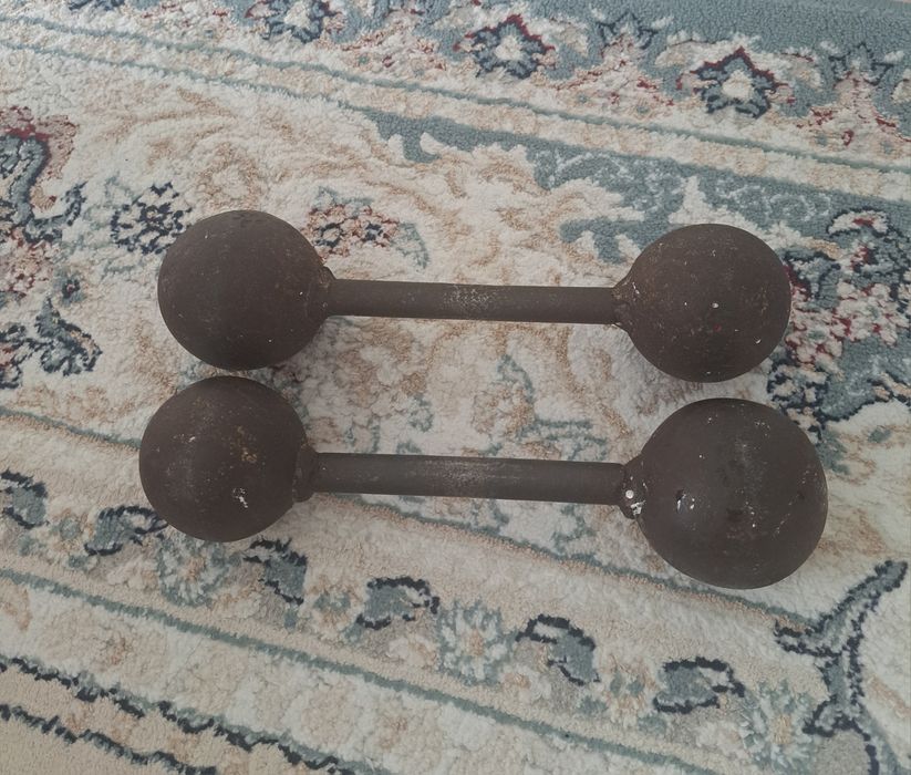 Гантели сатылады