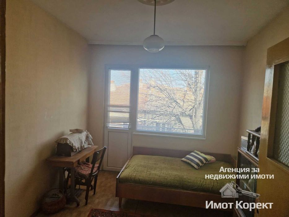 Имот Корект продава Етаж от къща 123м2, кв. Стадиона