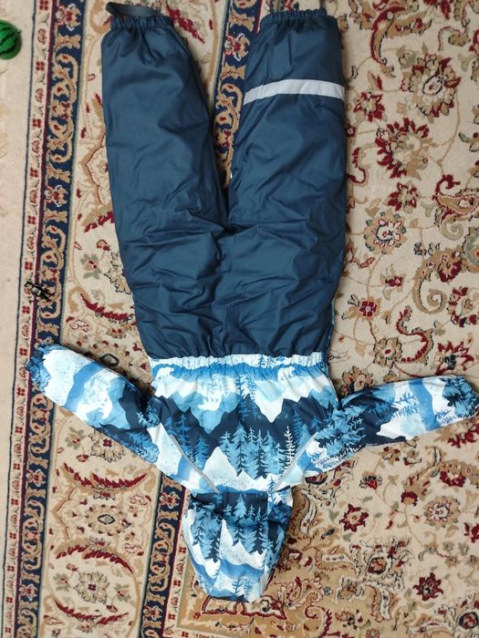 Продам детский комбинезон размер 98