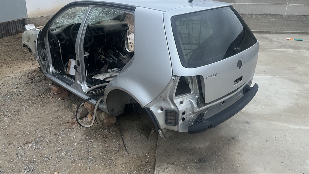 Гольф 4 задний часть запчасть