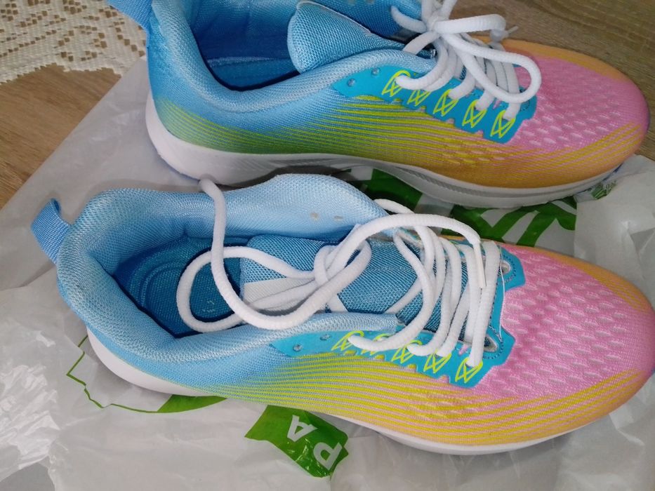 Маратонки,JO MERCER,оригинални.