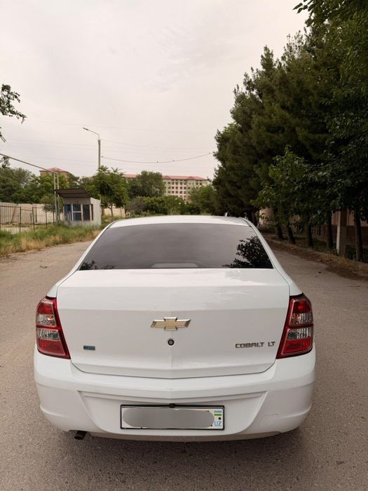 Chevrolet Cobalt sotiladi