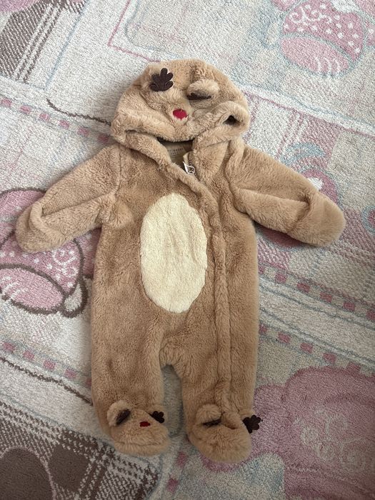 Primark бебешко космонавтче