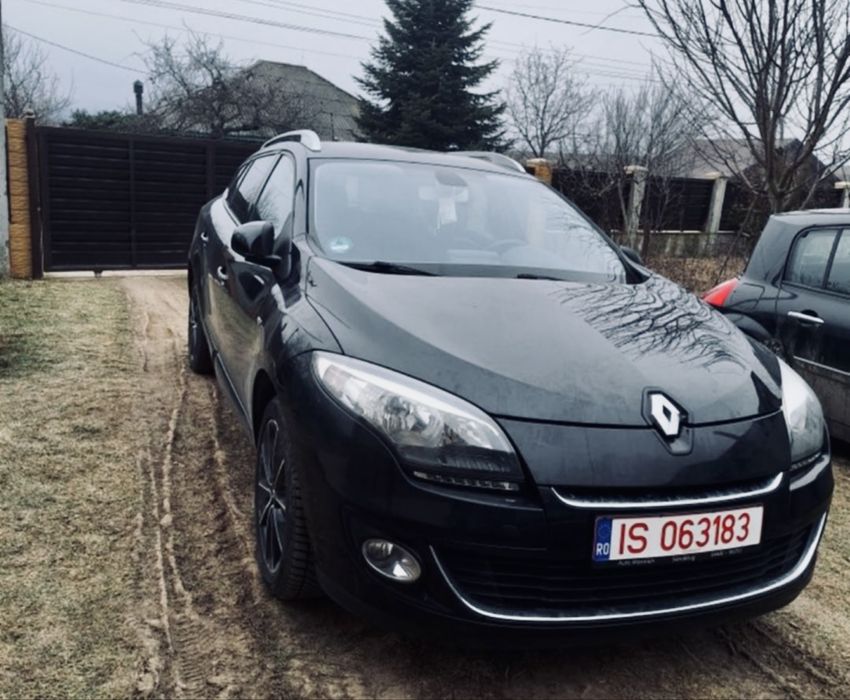 Vând renault megane 3