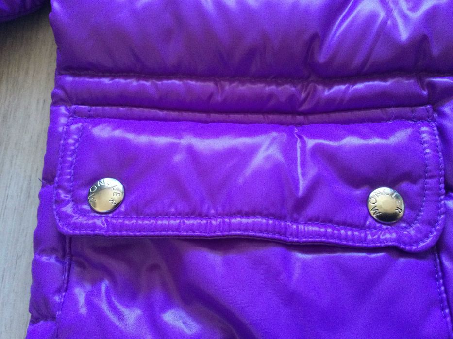 НОВО дамско лилаво / виолетово пухено яке MONCLER размер 2 / M