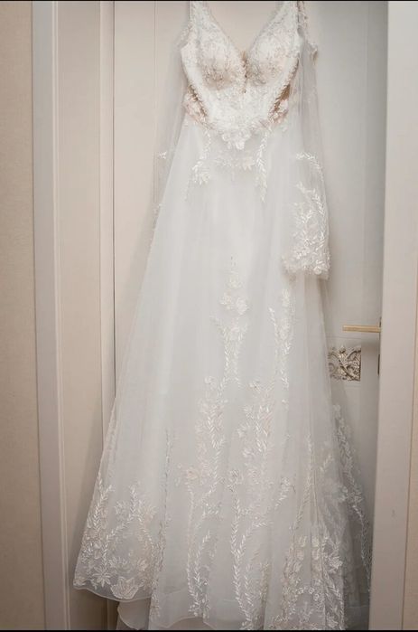 Платье свадебное