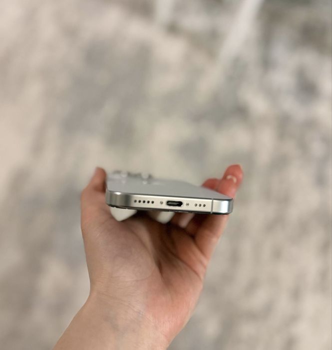 Iphone 16 pro 128gb e-sim