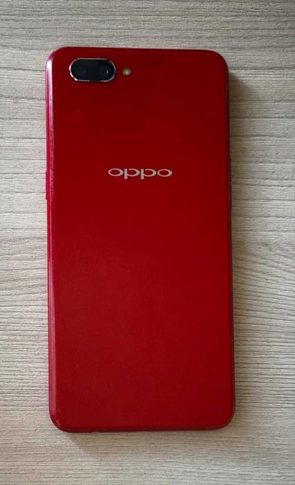Продам смартфон Oppo A3S