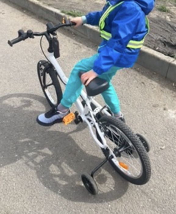 Bicicletă 16 inch 4-6 ani DISCOVER 100 Alb