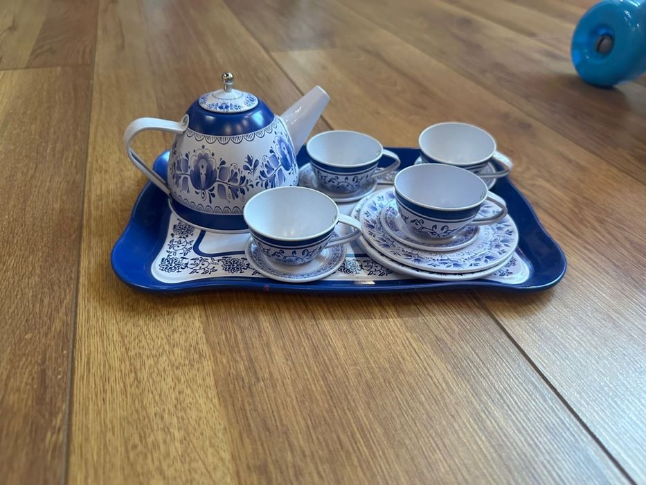 Продам наборы посудок