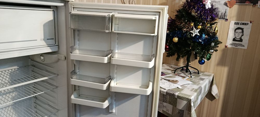 Продам холодильник