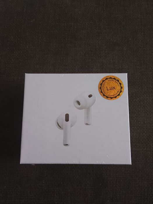 Наушники AirPods