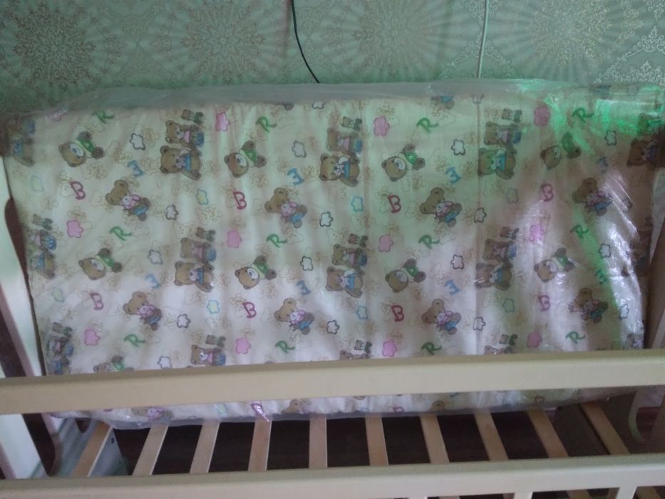 Детский кровать и матрас