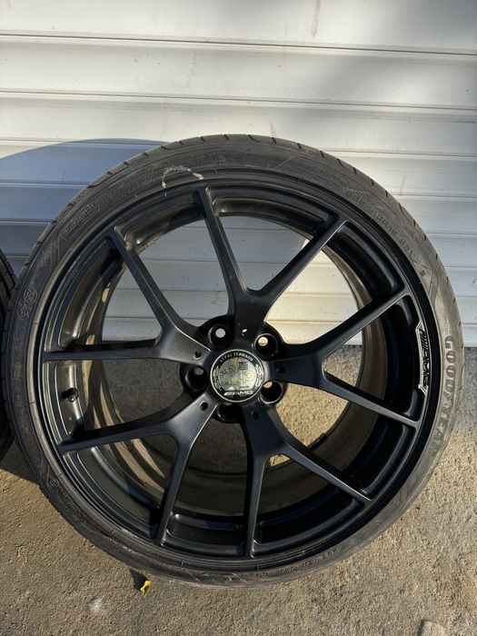 Оригинални джанти 19ки Мерцедес SLS AMG спорт пакет гуми Goodyear