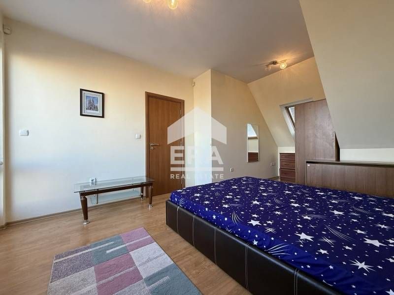 Продава се Тристаен апартамент в София, Център - 128 кв.м за 1590 €/кв.м - Снимка #8