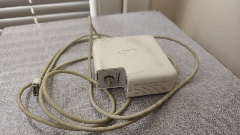 Оригално зарядно за Apple Macbook - MagSafe 85W А1290