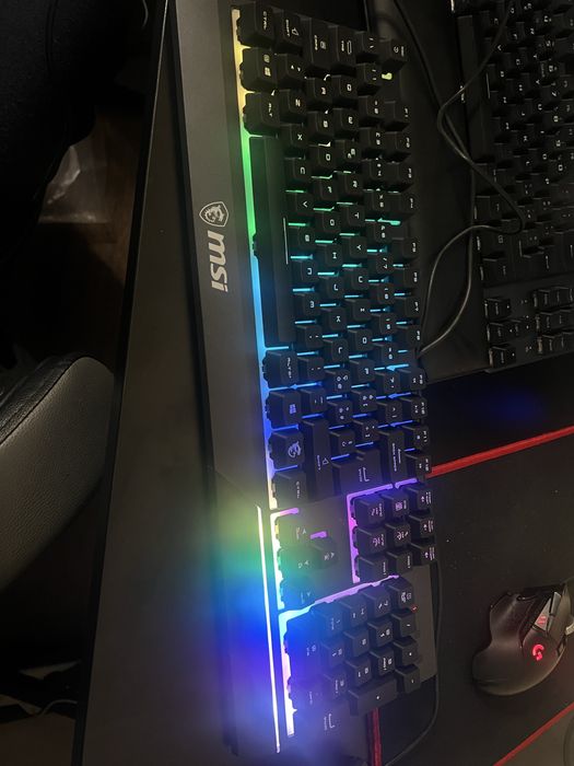 Msi Vigor GK30 Combo клавиатура и мишка