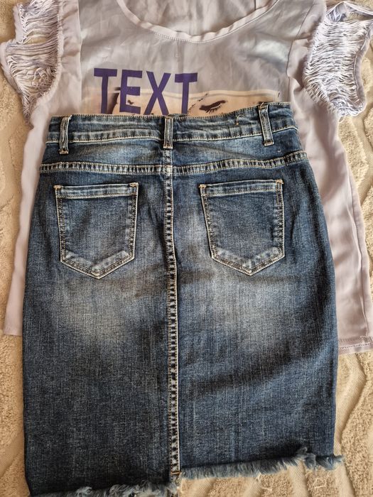 Лот дънкова пола с блузка