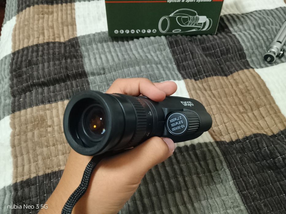 Monocular Telescope