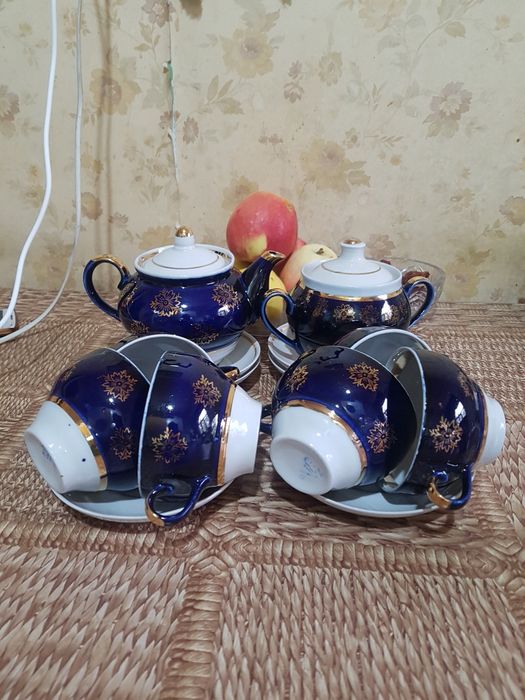 Чайный сервиз на шесть персон