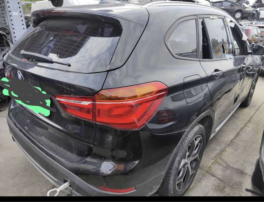 Dezmembrez BMW X1