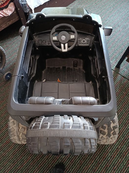 Bolalar elektromobili