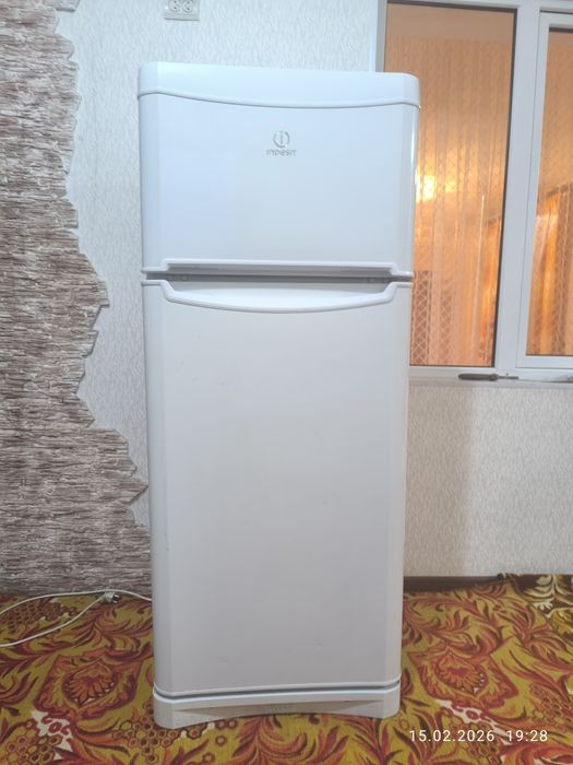 Холодильник бу в хорошем состоянии