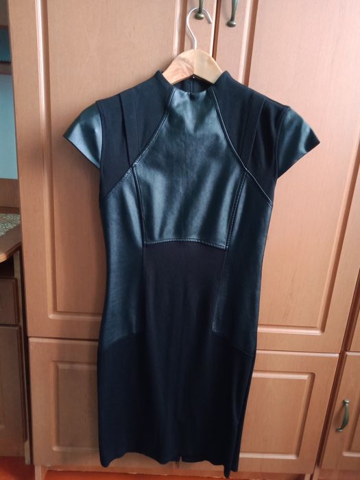 Платья женские новые