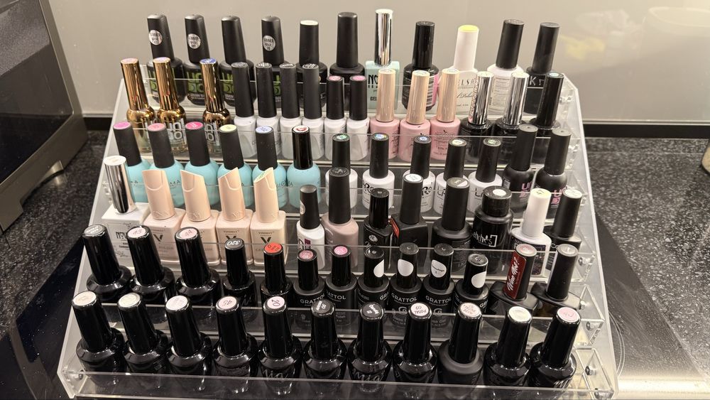 Продам  Гель лаки базы топы