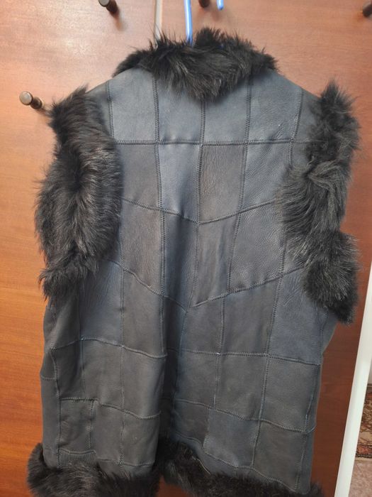 Vand jacheta din piele imblanita