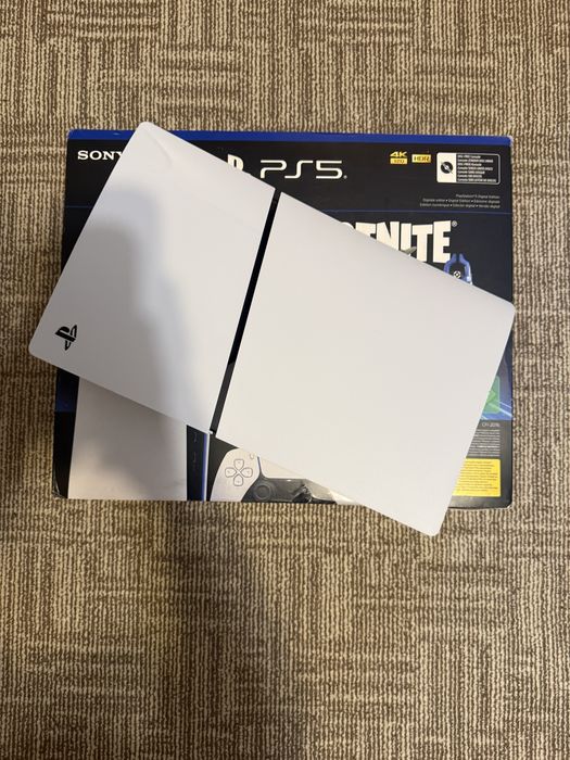 Vand ps5 slim aproape nou