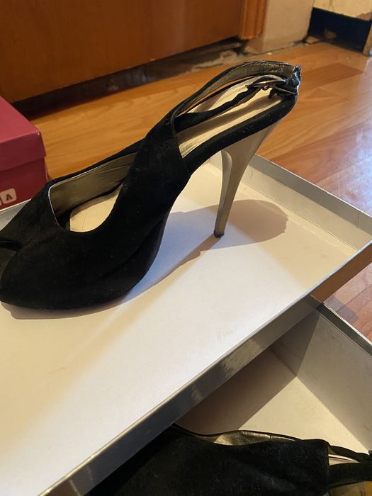 Туфли, босоножки разм 35-36