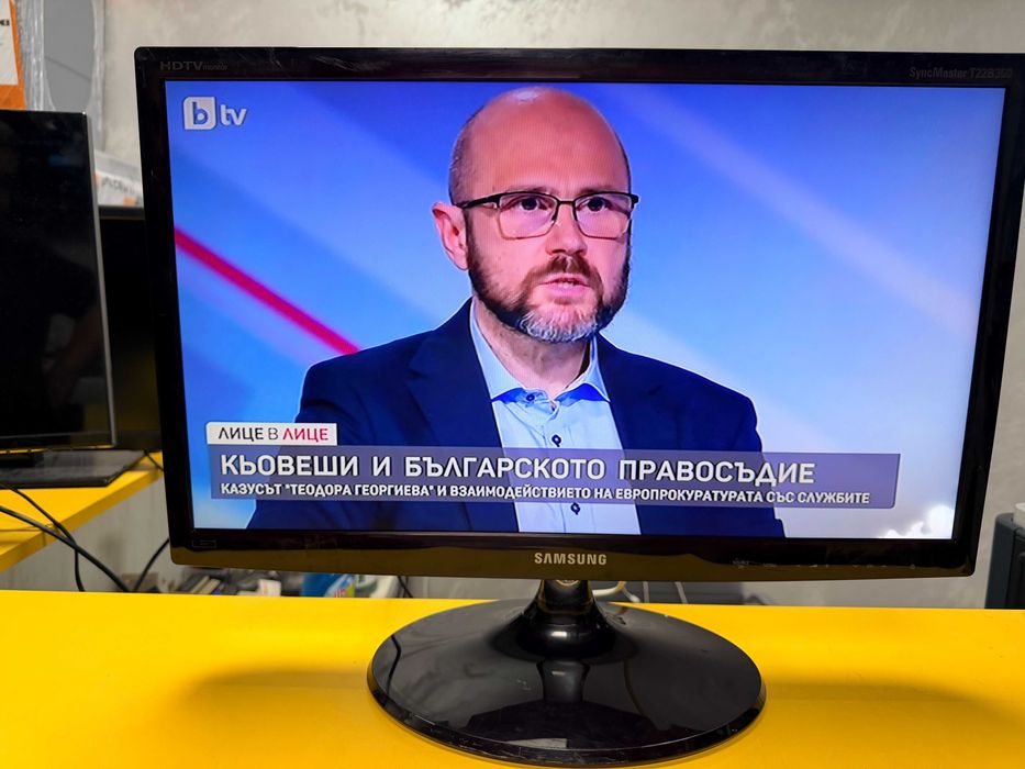 Телвизор LED tv Smaung 22"