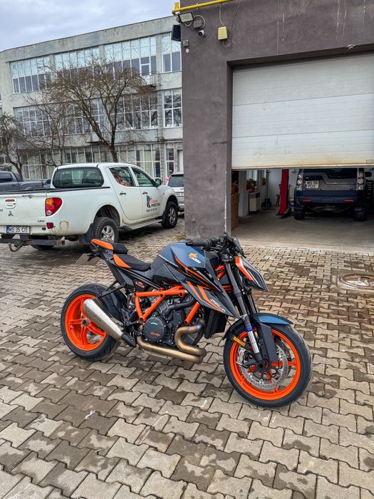 KTM 1290 superduke r evo