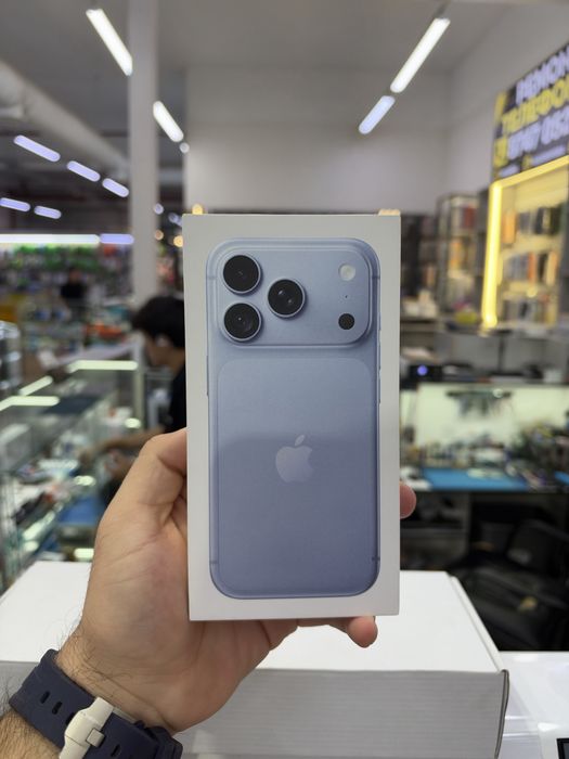 iphone 18 pro blue