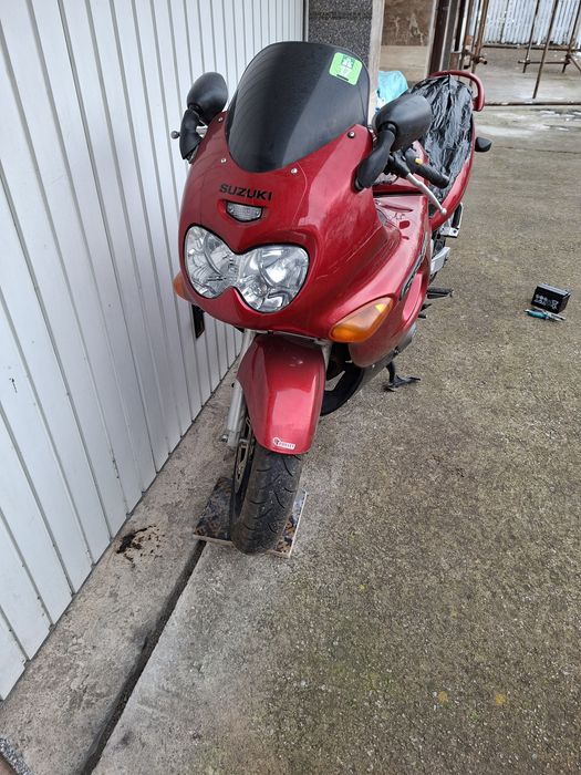 Сузуки Катина 750