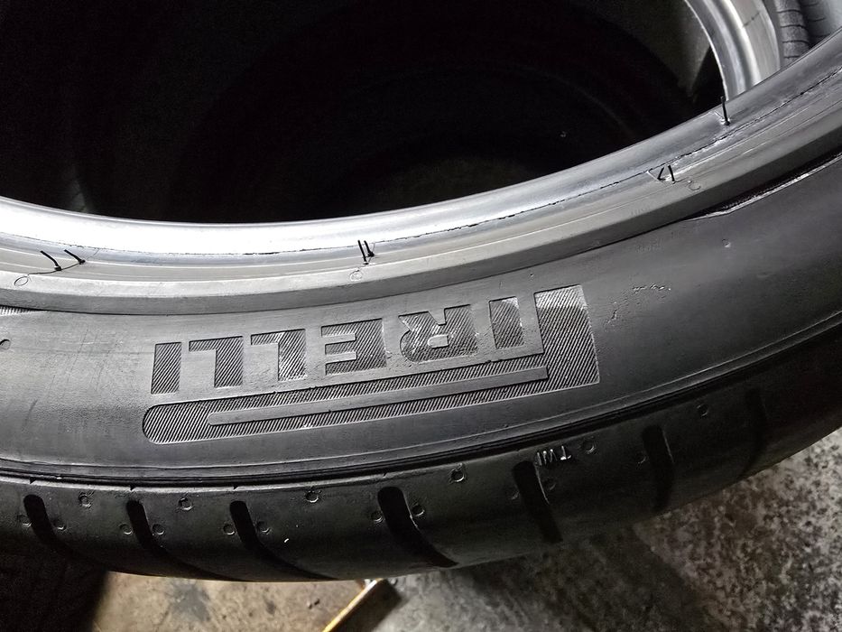 Pirelli 255/40 R21 102Y vară