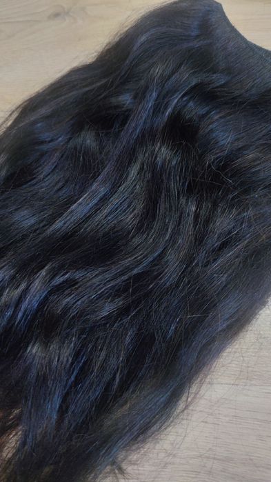 Естествена чуплива коса