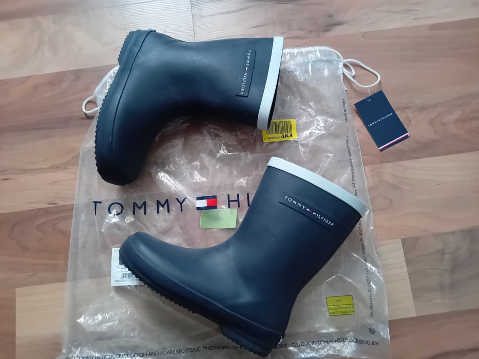 Tommy Hilfinger N30,32 гумени ботуши