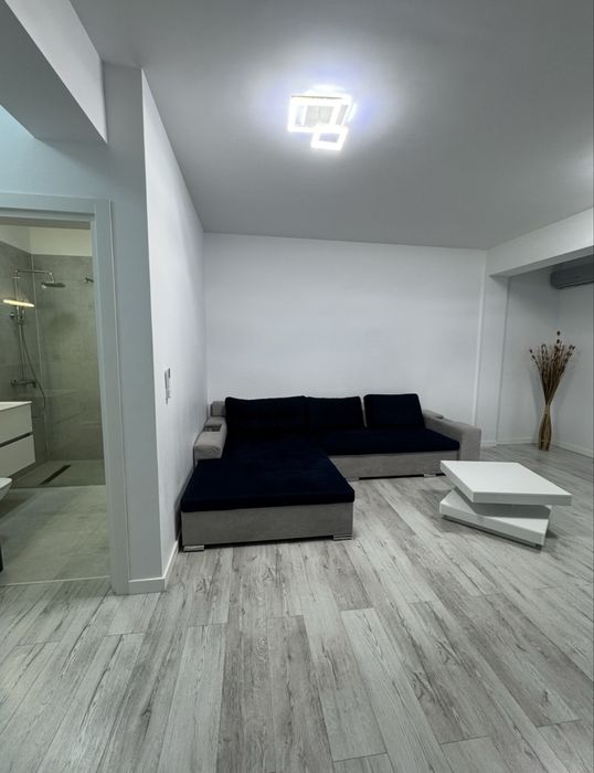 Închiriez apartament in city nord