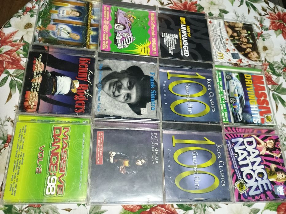 Vând lot cd-uri audio diverse genuri