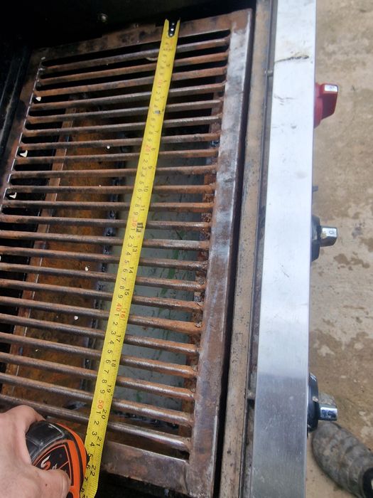 De vanzare, Gratar !!!