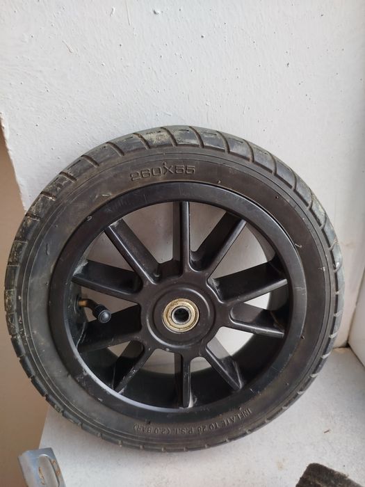 Колесо от детской коляски Mercedes