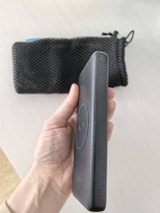 Baterie externa hybrid