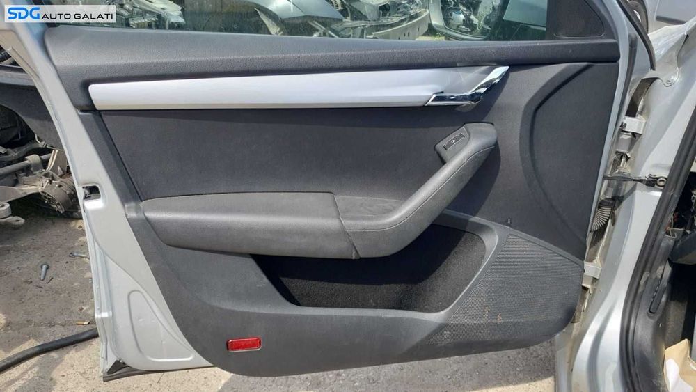 Panou Fata Interioara Usa Portiera Stanga Fata Skoda Octavia 3 2013 - 2017 [0299]